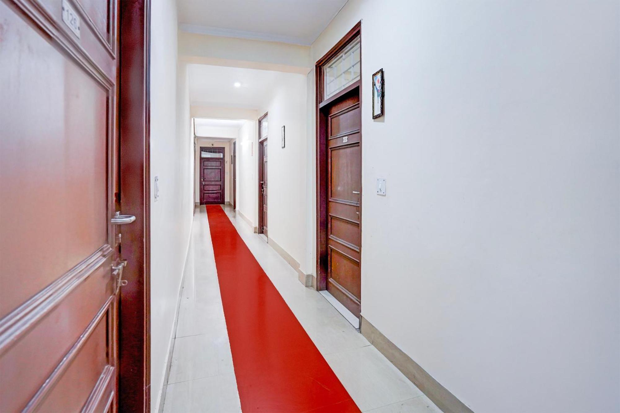 Super Townhouse Mall Road Near Library Chowk Mussoorie Extérieur photo