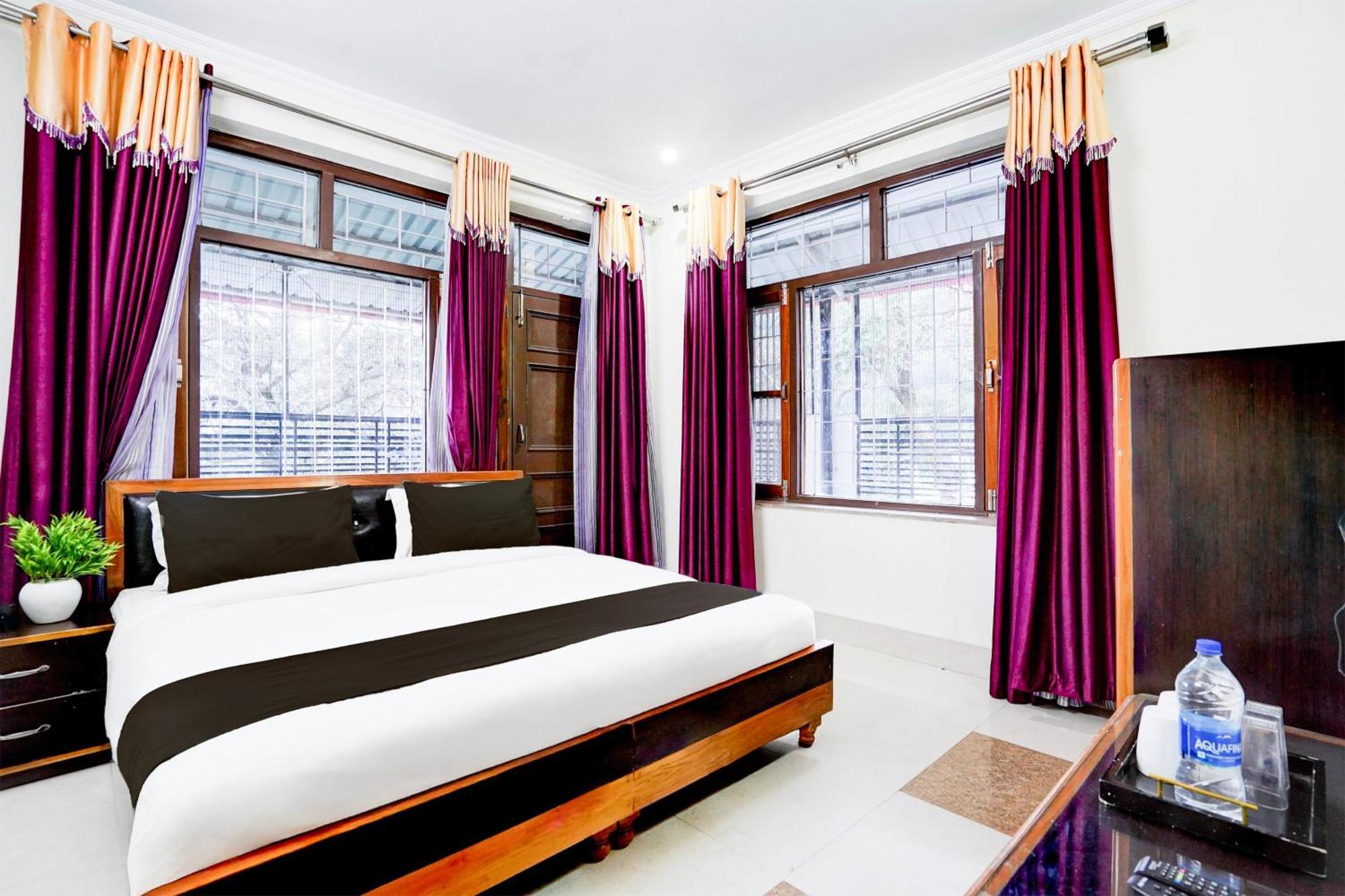 Super Townhouse Mall Road Near Library Chowk Mussoorie Extérieur photo