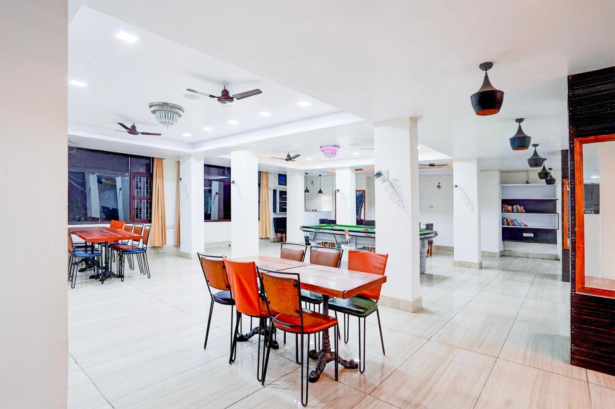 Super Townhouse Mall Road Near Library Chowk Mussoorie Extérieur photo